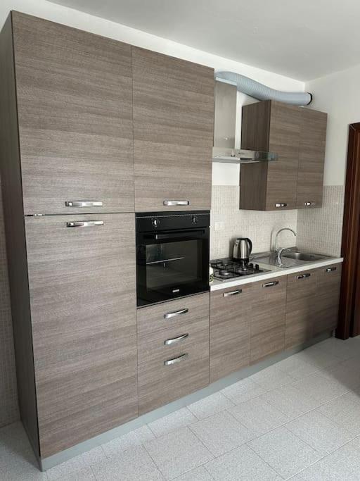 Mati Malpensa Con Navetta 20Eur Apartman Lonate Pozzolo Kültér fotó